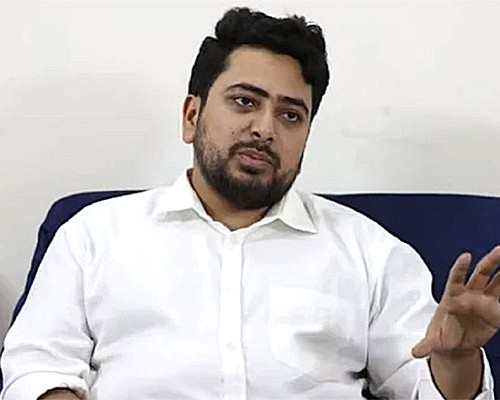 বাংলাদেশ ব্যাংক ও দুদককে দলীয়করণ করা হচ্ছে: কূটনীতিকদের কাছে নাহিদ ইসলামের অভিযোগ