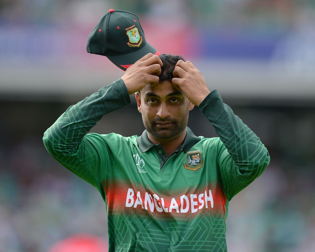 সরকারের হস্তক্ষেপের অভিযোগ: বিসিবি নির্বাচন থেকে সরে দাঁড়ালেন তামিম ইকবাল