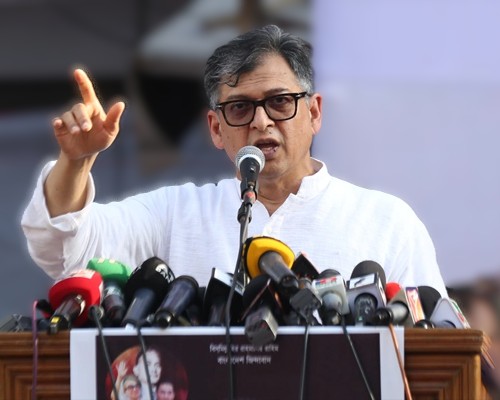 ‘জুলাই সনদ’ বাস্তবায়নে চূড়ান্ত ধাপে আলোচনা: নির্বাচন ও গণভোট একই দিনে অনুষ্ঠানের প্রস্তাব বিএনপির