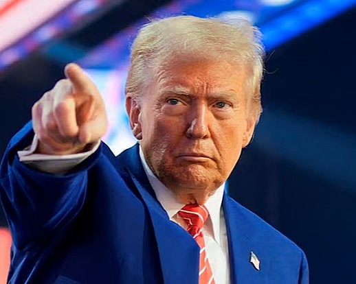 তৃতীয় বিশ্বের সব দেশ থেকে অভিবাসন স্থগিত ও গ্রিন কার্ড পুনর্বিবেচনার নির্দেশ ট্রাম্পের