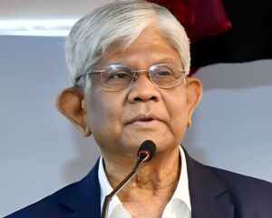 বাজেট সংশোধন ডিসেম্বরে, নির্বাচন-গণভোট একদিনেই, অর্থ সংকট হবে না; সালেহউদ্দিন আহমেদ