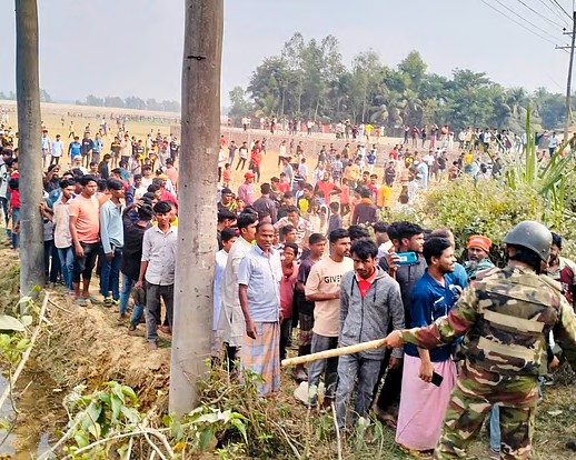 মিয়ানমার সীমান্তের ওপারে সংঘাতের বলি টেকনাফের শিশু: চট্টগ্রাম মেডিকেলে লাইফ সাপোর্টে হুজাইফা