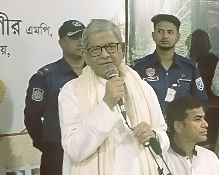 ১৫ দিনেই প্রতিশ্রুতি বাস্তবায়ন শুরু: ঠাকুরগাঁওয়ে স্থানীয় সরকার মন্ত্রী মির্জা ফখরুল