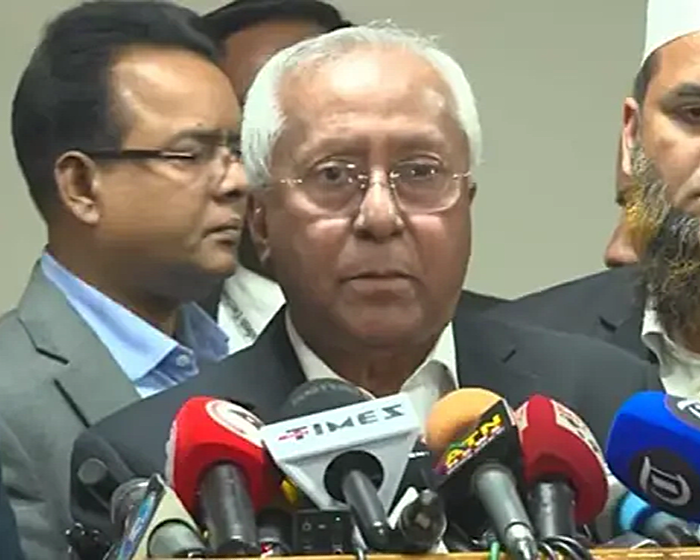 নির্বাচনকালীন সময়ে নগদ অর্থ বহন নিয়ে ভুল বক্তব্যের ব্যাখ্যা দিলেন ইসি সচিব আখতার আহমেদ