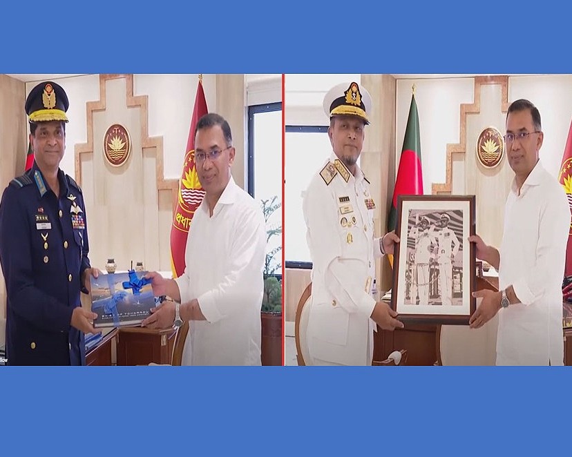 প্রধানমন্ত্রীর সঙ্গে নৌ ও বিমান বাহিনী প্রধানের সৌজন্য সাক্ষাৎ: নিরাপত্তা ও আধুনিকায়ন নিয়ে আলোচনা