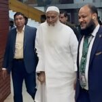 বিমানবন্দরে ওমরাহ যাত্রীদের সাথে ধর্মমন্ত্রী: মধ্যপ্রাচ্য পরিস্থিতি পর্যবেক্ষণ করছে সরকার