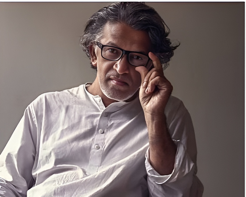 কোরআনের ভুল খুঁজতে গিয়ে চিরন্তন সত্যের কাছে হার মানলেন নির্মাতা গাজী রাকায়েত