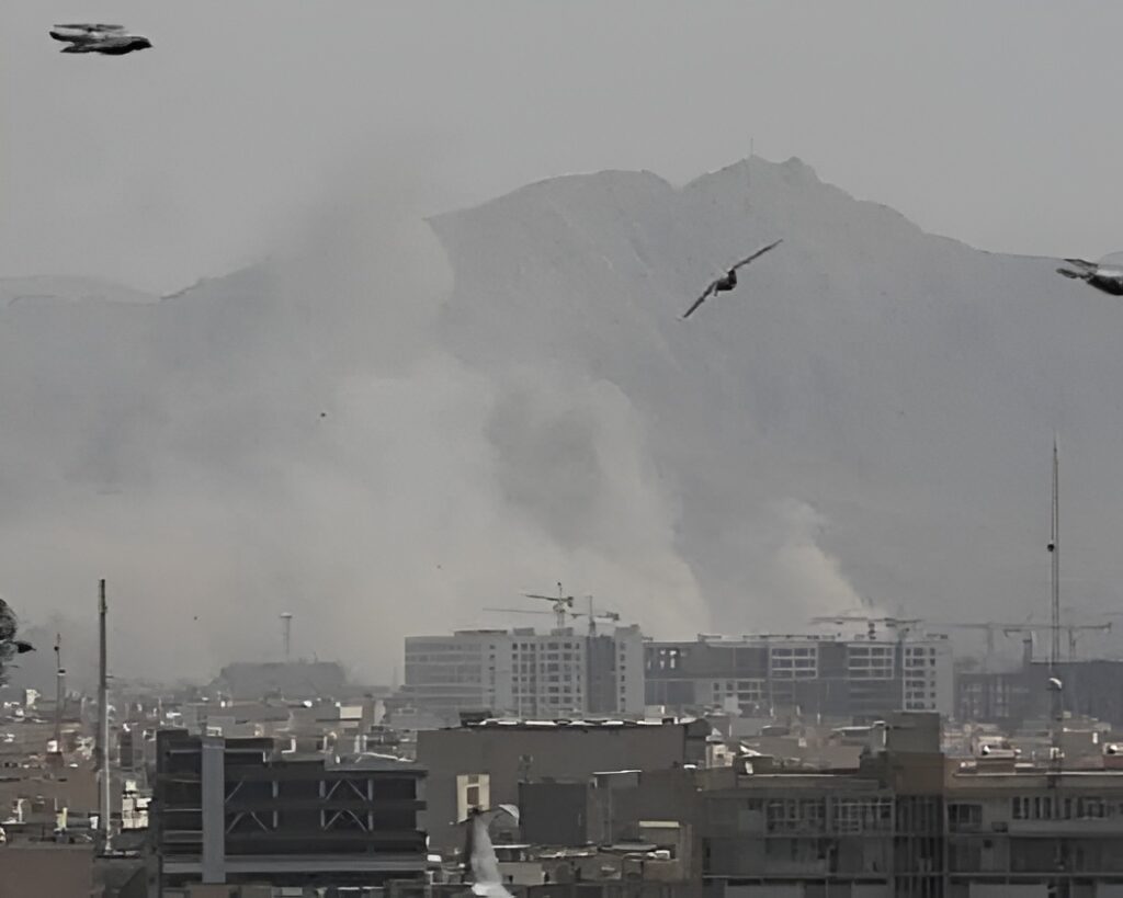 মধ্যপ্রাচ্য যুদ্ধ: কূটনৈতিক সমাধান ও প্রবাসীদের নিরাপত্তায় সর্বোচ্চ গুরুত্ব দিচ্ছে বাংলাদেশ