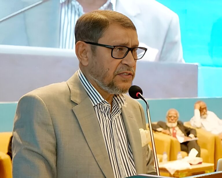 রাজশাহী মেডিকেলে শিশু মৃত্যুর ঘটনায় স্বাস্থ্যমন্ত্রীর ক্ষোভ নিয়ে বললেন ”পরিচালককে ফাঁসিতে ঝোলানো উচিত”