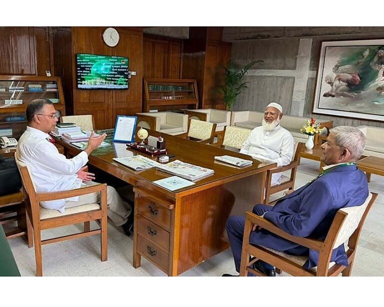 সংসদ সচিবালয়ে প্রধানমন্ত্রী ও বিরোধীদলীয় নেতার সৌজন্য সাক্ষাৎ: রাজনৈতিক শিষ্টাচারের নতুন দৃষ্টান্ত