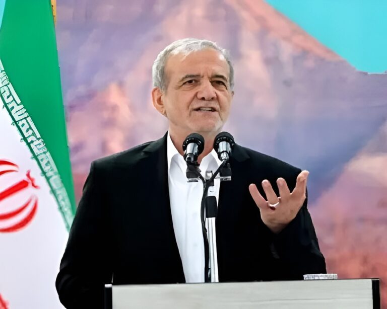 হরমুজ প্রণালির নিরাপত্তা ঘিরে ২২ দেশের সামরিক জোট ও যুক্তরাষ্ট্রের বিরুদ্ধে ইরানের পাল্টা কঠিন যুদ্ধের হুঁশিয়ারি