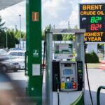 জ্বালানি বাজারে অস্থিরতা: ১ বছরের মধ্যে সর্বোচ্চ তেলের দাম, ব্রেন্ট ক্রুড ৮২ ডলার ছাড়ালো
