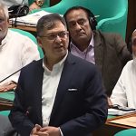জুলাইয়ের চেতনা নিয়ে ‘রাজনৈতিক ব্যবসা’ ও ‘ছায়া মন্ত্রিসভা’র সমালোচনায় সংসদে স্বরাষ্ট্রমন্ত্রী