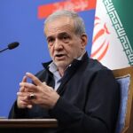 ট্রামের মতে ইসলামাবাদে আজই চুক্তি অন্যদিকে মাথা নত না করার হুঁশিয়ারি ইরানের প্রেসিডেন্ট পেজেশকিয়ানের।