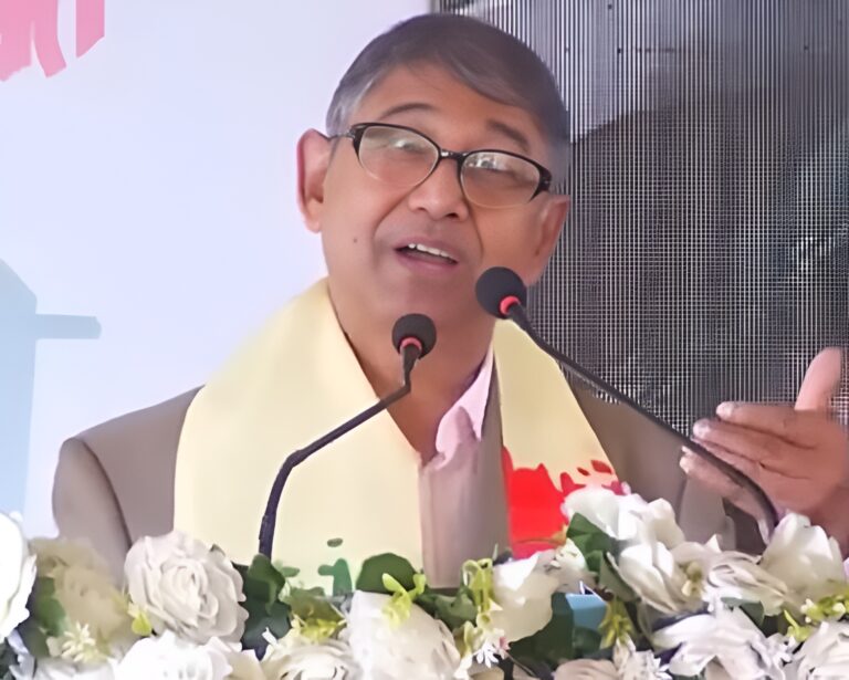 সরকারি প্রতিষ্ঠান লস প্রজেক্ট, বেসরকারি হলেই লাভজনক: মুক্তিযুদ্ধমন্ত্রী আহমদ আযম খান