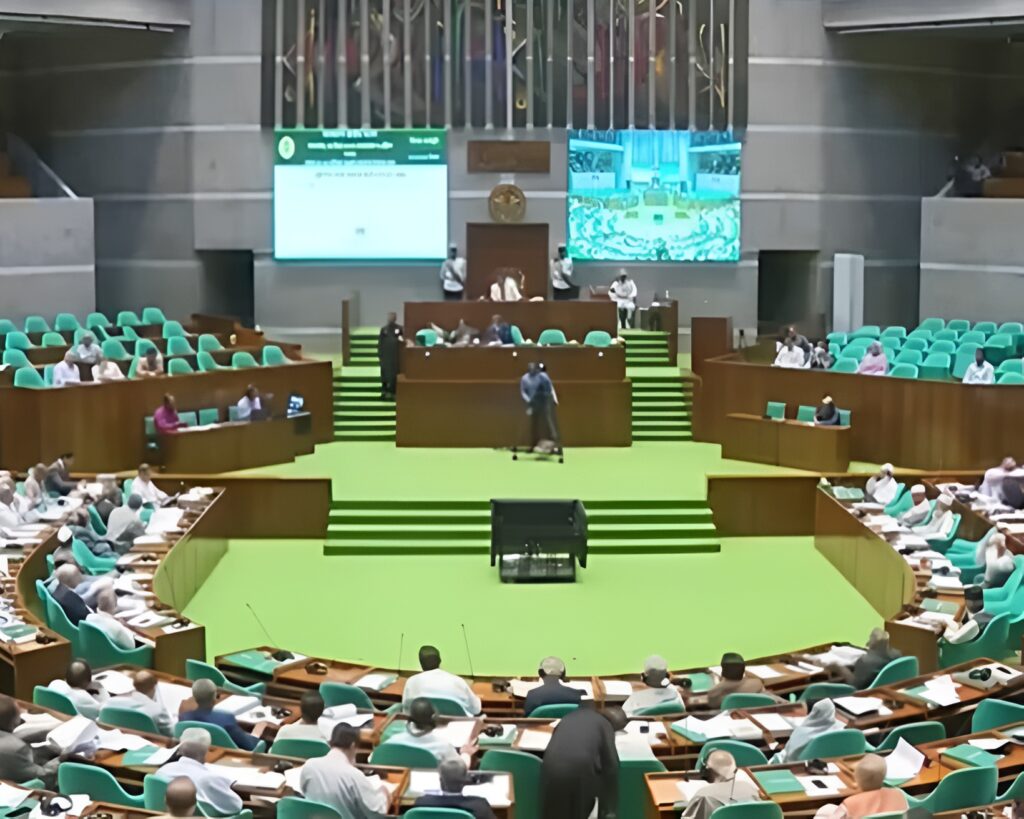 সংসদে রেকর্ড ১৪টি অধ্যাদেশ বিল আকারে পাস; আইনি সংস্কারে দ্রুতগতি