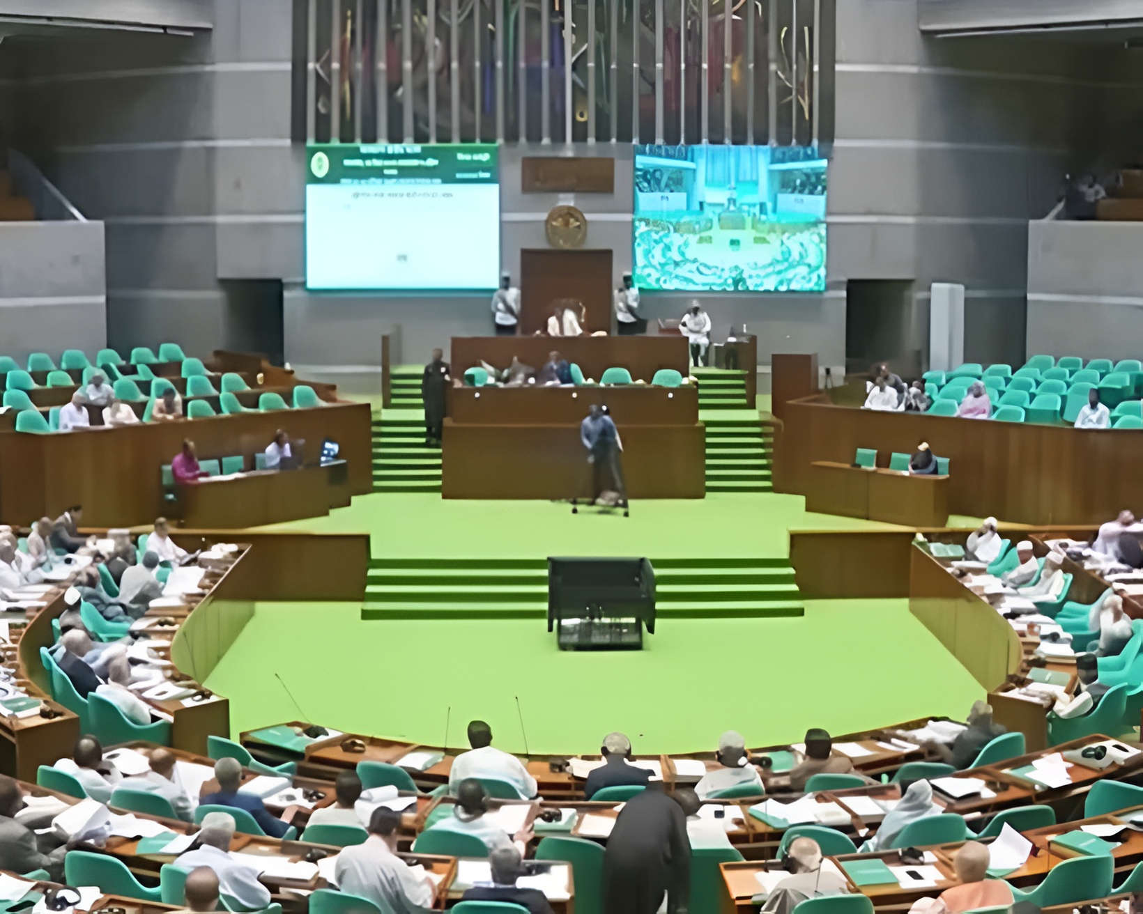 সংসদে রেকর্ড ১৪টি অধ্যাদেশ বিল আকারে পাস; আইনি সংস্কারে দ্রুতগতি