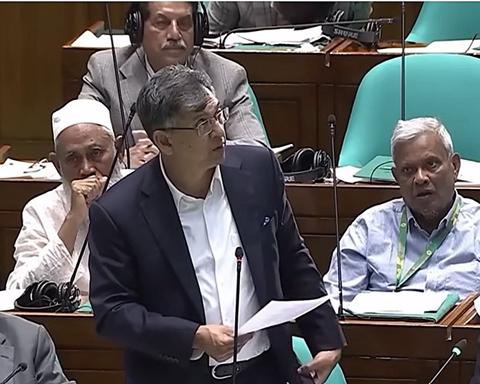 সংসদে আওয়ামী লীগ নিষিদ্ধের ও জুলাই অভ্যুত্থানকারীদের বিচারিক দায়মুক্তি বিল পাশ