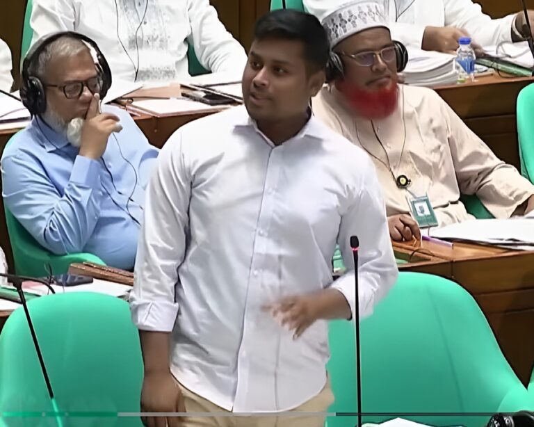 সংসদকে জবাবদিহিতার কেন্দ্র করার দাবি হাসনাত আবদুল্লাহর; কার্টুন ইস্যুতে গ্রেপ্তারের নিন্দা