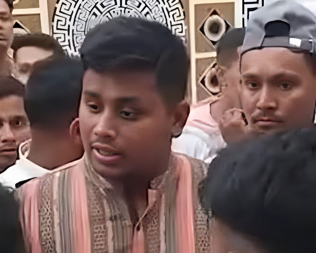 সাবেক মেয়র মনজুর আলমের বাসায় হাসনাত আবদুল্লাহ; তোপের মুখে ‘জুলাই যোদ্ধা’দের কাছে কৈফিয়ত