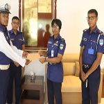 পুলিশের তৎপরতায় রক্ষা পেল এসএসসি পরীক্ষার্থীর স্বপ্ন: ১৫ মিনিটে উদ্ধার প্রবেশপত্র