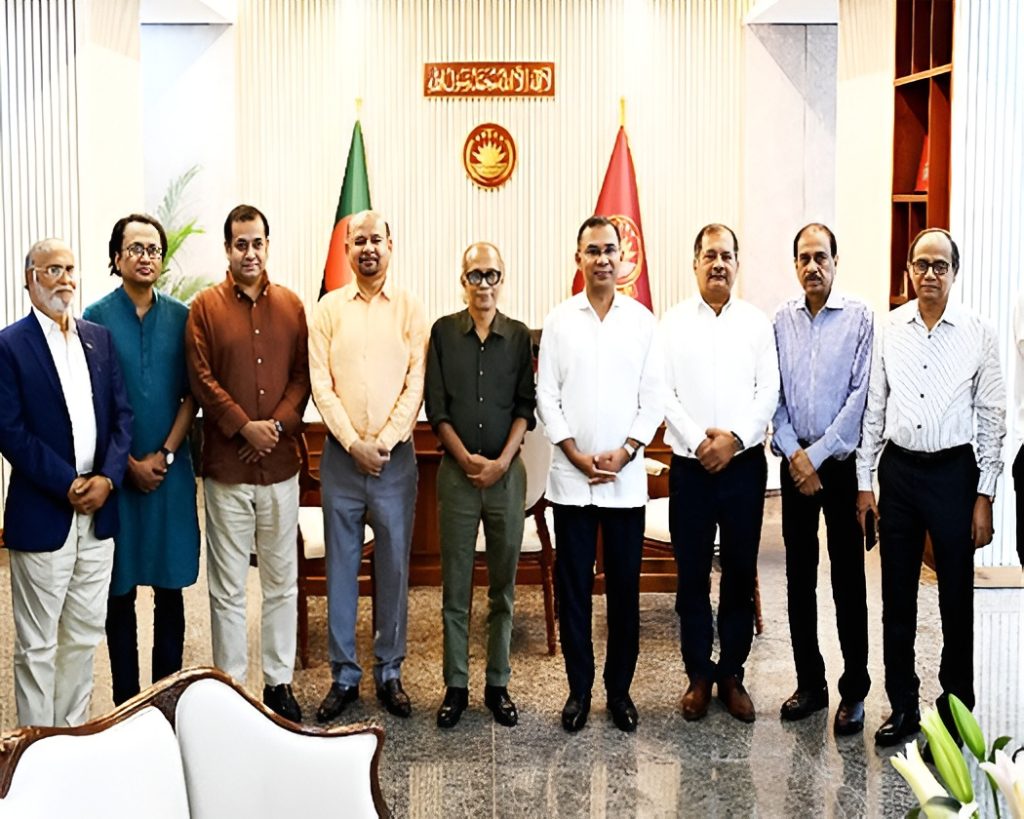সংবাদপত্রের স্বাধীনতায় হস্তক্ষেপ না করায় প্রধানমন্ত্রীকে সম্পাদক পরিষদের অভিনন্দন