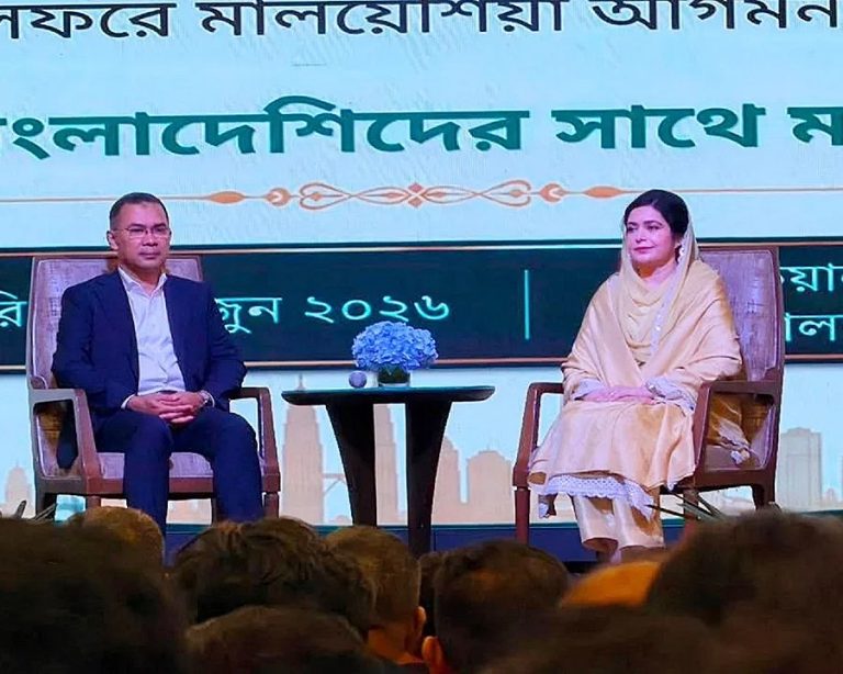 মালয়েশিয়ার কারাগারে থাকা ২ হাজার বাংলাদেশির মুক্তি নিয়ে আলোচনা হবে: কুয়ালালামপুরে প্রধানমন্ত্রী তারেক রহমান