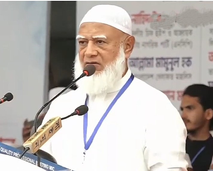 “গণভোট না মানলে এই সরকারও মানা হবে না, ২৪-এর মতো বক্ষে আগুন লাগাবেন না”: বরিশালে ডা. শফিকুর রহমান