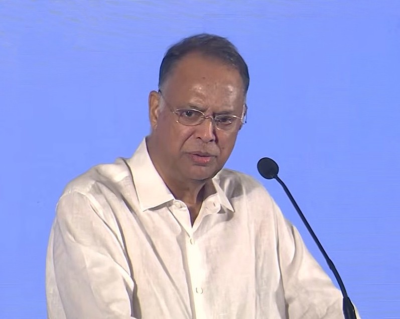 বিদ্যুৎ বিতরণ ব্যবস্থা বেসরকারি খাতে দেওয়ার উদ্যোগ নেওয়া হচ্ছে: বিদ্যুৎ ও জ্বালানিমন্ত্রী ইকবাল হাসান মাহমুদ টুকু