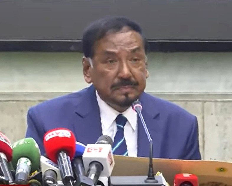 শারীরিক অসুস্থতায় পদত্যাগ সাহাবুদ্দিনের, ভারপ্রাপ্ত রাষ্ট্রপতির দায়িত্বে স্পিকার হাফিজ উদ্দিন আহমদ