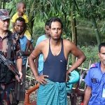 পঞ্চগড় সীমান্তে বাংলাদেশিকে ধরে নিয়ে গেল বিএসএফ, পাল্টা ভারতীয়কে সীমান্তে আটকে রাখলো স্থানীয়রা: পতাকা বৈঠকের আহ্বান