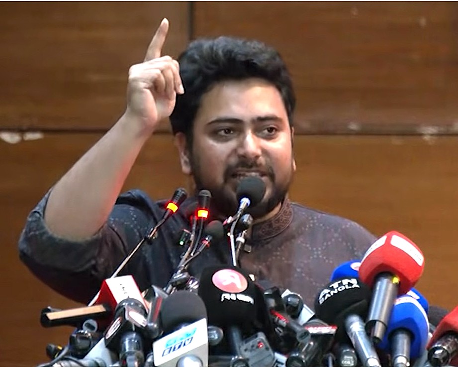 “শেখ হাসিনা ডিসেম্বরে দেশে ফিরলে সোজা এয়ারপোর্ট থেকে ফাঁসির মঞ্চে নেওয়া হবে”: নাহিদ ইসলাম